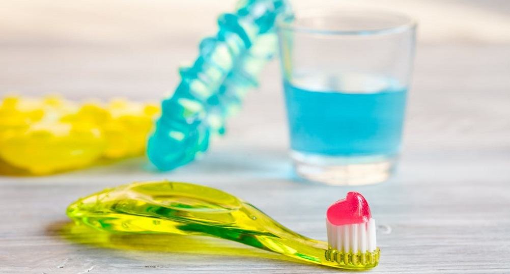 Cat de multa pasta de dinti este recomandata pentru copii?