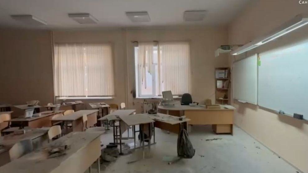 Incident grav intr-o scoala din Rusia. O eleva de 14 ani a incendiat o clasa si a ranit colegi si un profesor