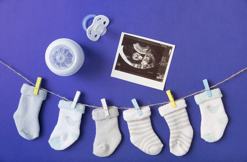 Cum alegi numele baietelului: 50 de propuneri pentru copiii nascuti in 2026