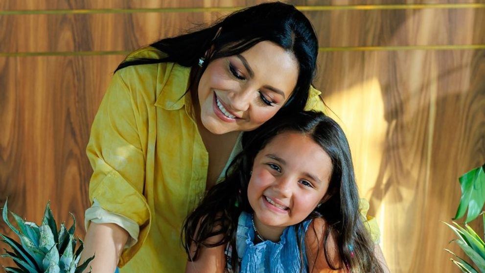 Eva Maruta lipseste uneori de la scoala pentru filmarile serialului "Tati Time". Andra dezvaluie cum se descurca familia