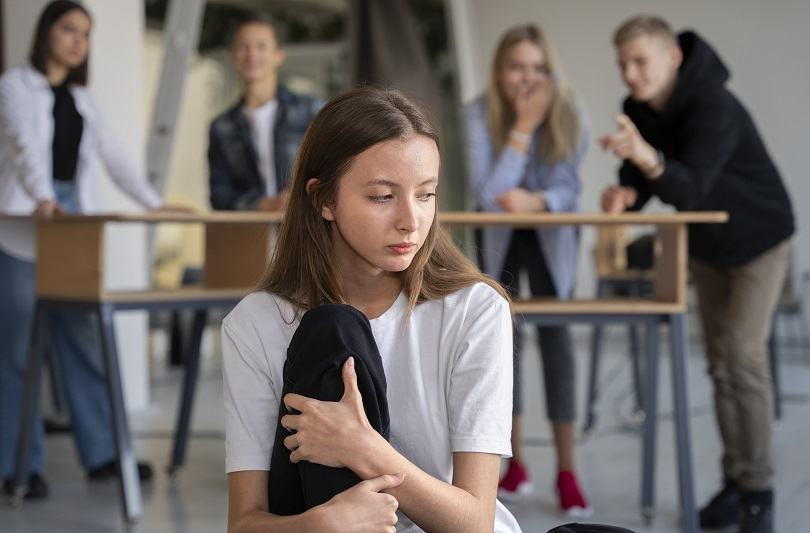 Bullyingul in scoli: Cum recunosti semnele si ce intrebari sa-i pui copilului pentru a-l proteja