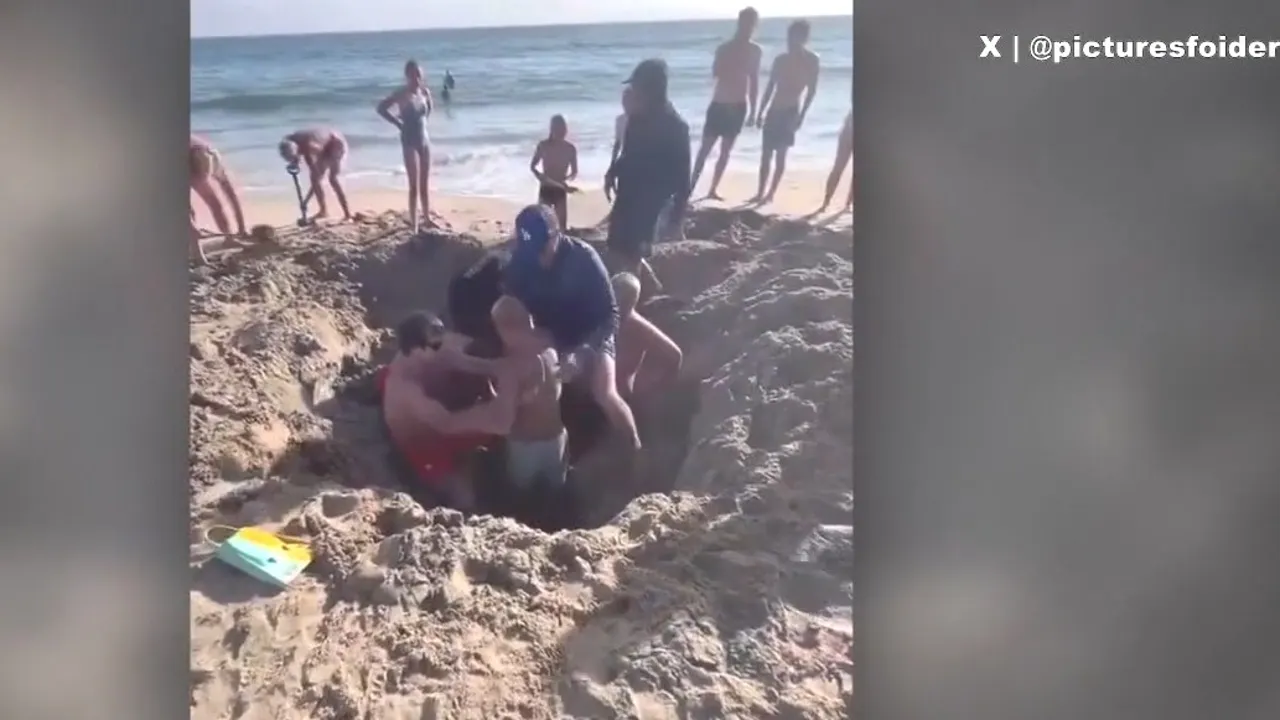 Copii salvati in ultima clipa dintr-o groapa de nisip prabusita pe o plaja din SUA. Imaginile au devenit virale