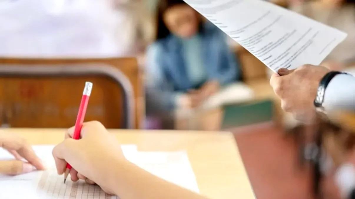 Ministrul Educatiei: Pe termen lung speram sa renuntam la Evaluarea Nationala. Anul acesta nu se schimba nimic