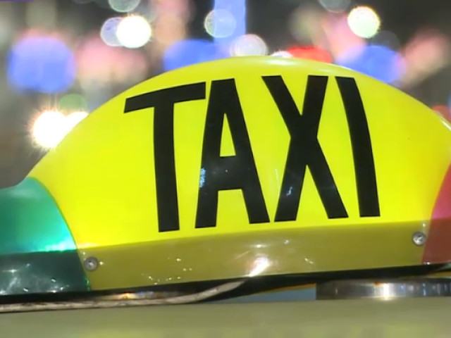 Trei copii, cu varste intre 13 si 16 ani, banuiti ca au agresat un taximetrist dupa un conflict legat de pretul cursei