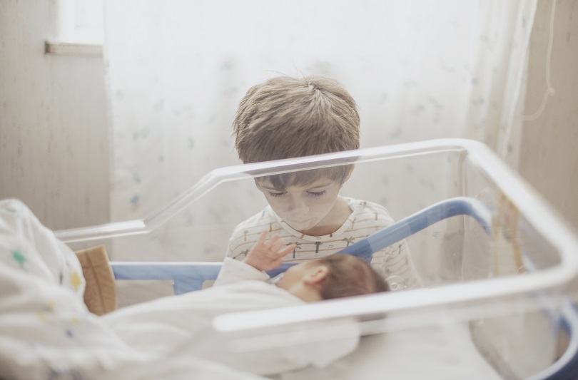 RSV la copii: riscuri, simptome si preventie pentru nou-nascuti si toddleri