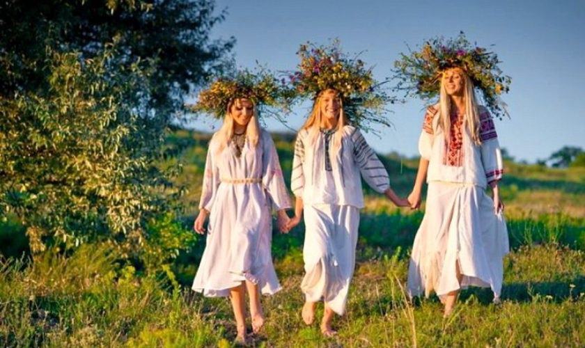 Sanzienele 2026: traditii, obiceiuri si semnificatii. Ce este bine sa faci pe 24 iunie pentru noroc si prosperitate