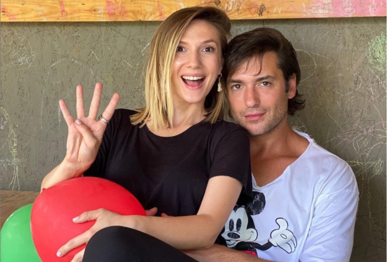 Adela Popescu si Radu Valcan, surprinsi de copii in ipostaze intime: "Ni s-a intamplat doar de doua ori"