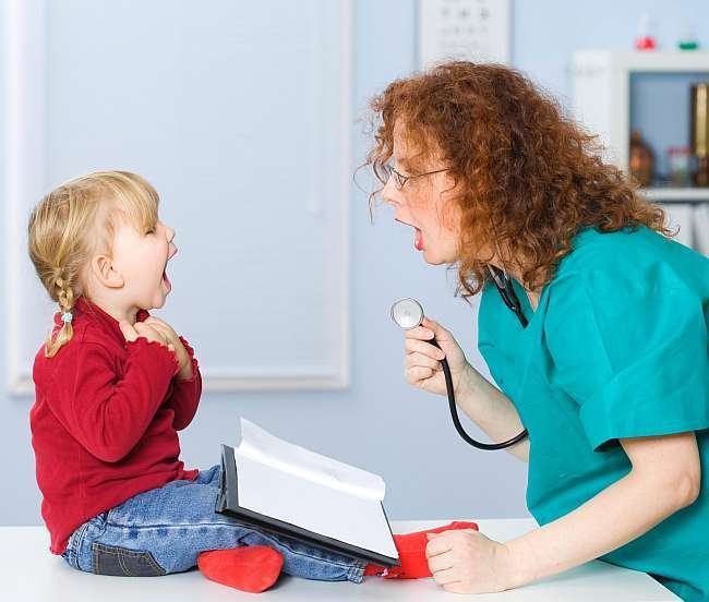 Cum iti dai seama ca un copil are alergie la latex: simptome, tratamente si alte masuri preventive