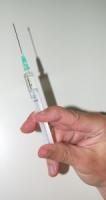 Imunizarea prin vaccinare. Beneficii si riscuri