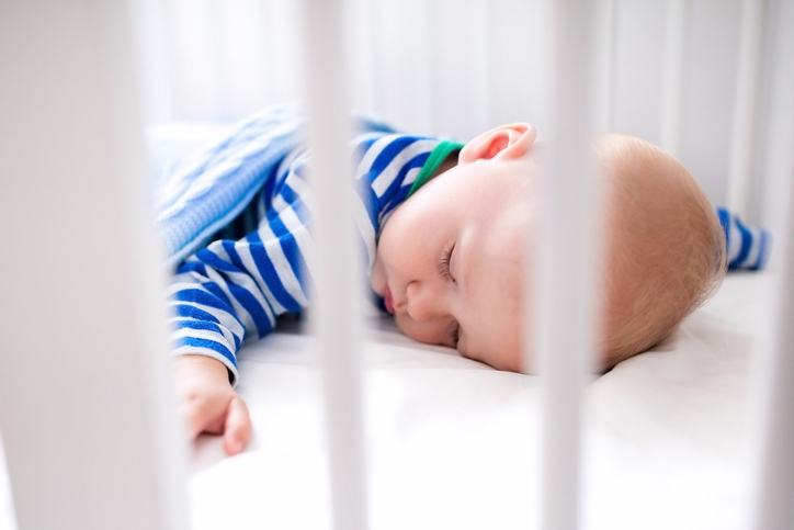 Somnul pe burtica la bebelusi, de la ce varsta?