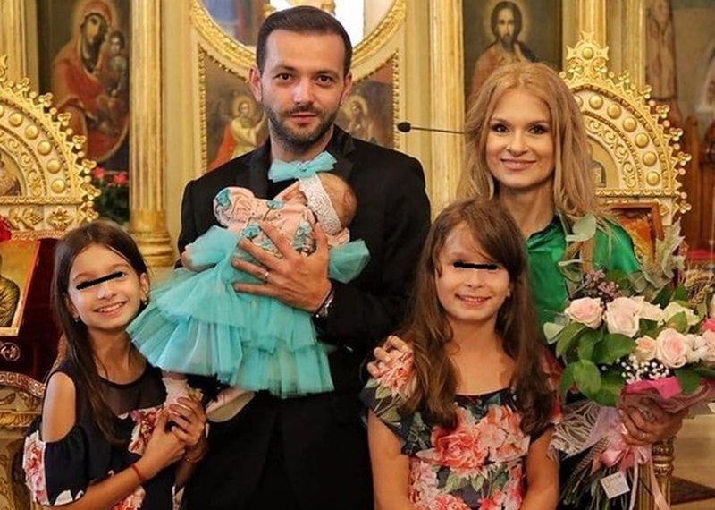 Mihai Morar si-a botezat fetita. Ce nume rar a mai primit micuta Roua