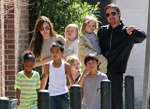 7 sfaturi pentru parinti de la cuplul Jolie-Pitt