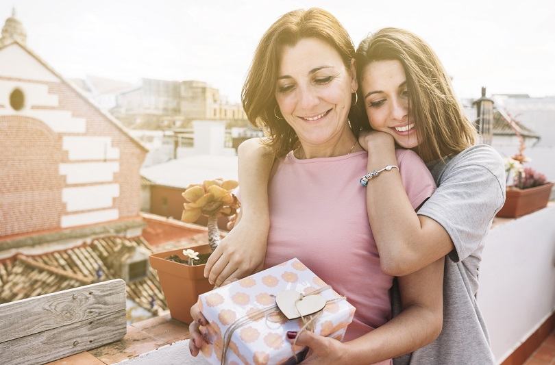 Sfanta Maria: idei de cadouri personalizate pentru cei dragi