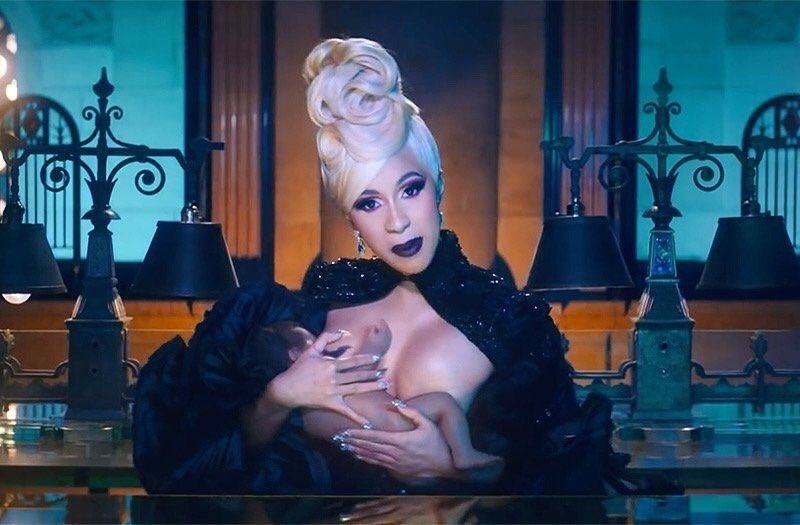 Cardi B sustine alaptarea in public. Iata cum apare in noul sau videoclip