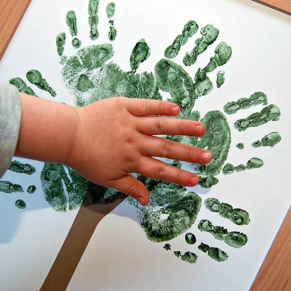 Crafturi si activitati cu amprentele mainilor copilului tau
