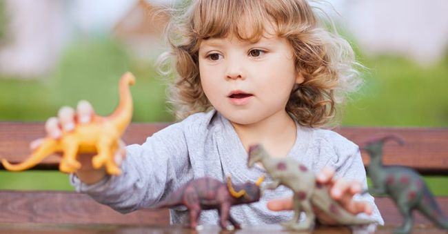 De ce este semn bun daca copilul tau este OBSEDAT de dinozauri
