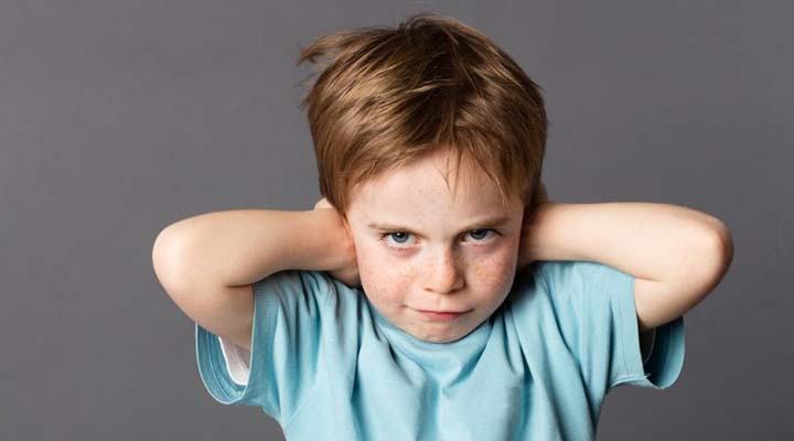 Ce sa faci cand copiii mici nu asculta, potrivit expertilor