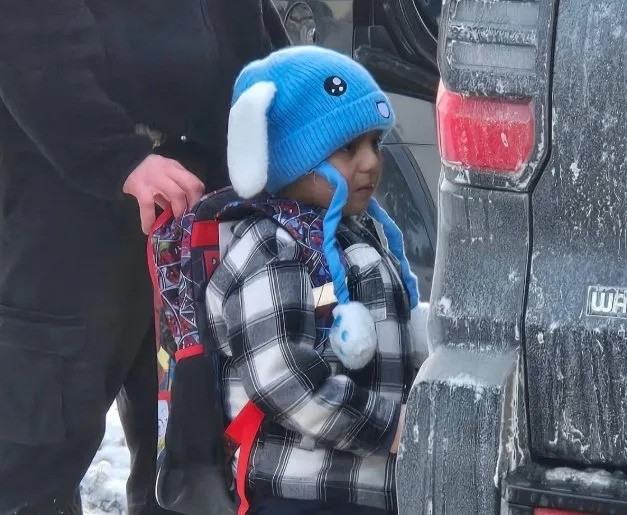 Unde se afla acum Liam, copilul de 5 ani retinut de agentii federali ICE in drum spre casa de la scoala