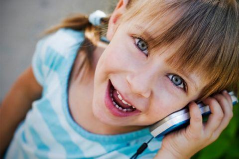 Este copilul tau pregatit pentru un telefon mobil?