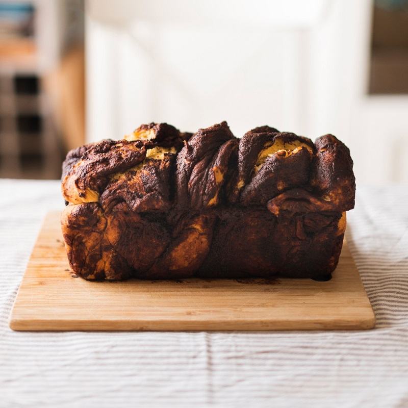 Reteta de Craciun: Cozonac pufos cu nuca si rahat – pas cu pas