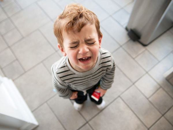 Reactia ta la crizele de isterie ale copilului ii va marca dezvoltarea emotionala. Fotografia spune totul
