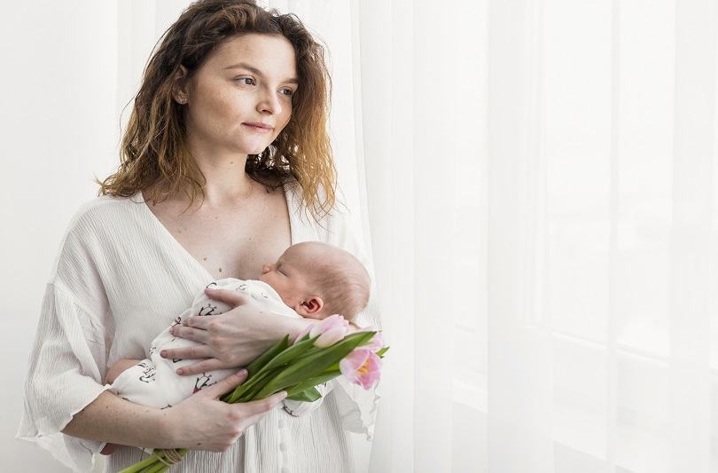 Depresia postpartum si nevoile proaspetei mamici: Sfaturi si schimbari de viata