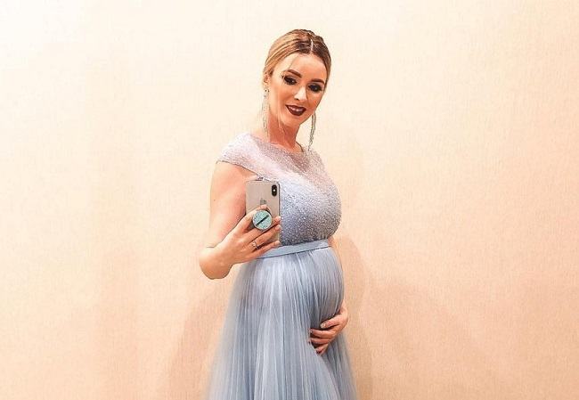 Cate kilograme s-a ingrasat Diana Dumitrecu in 4 luni de sarcina si cum va naste