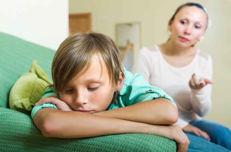 Copilul se plange des ca il doare burta? Legatura dintre anxietate si scoala