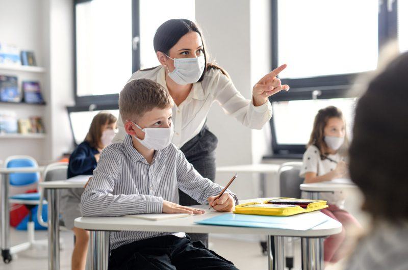 Ce se va intampla in scolile in care multi profesori se infecteaza cu coronavirus? Anuntul facut de sefa DSP Bucuresti