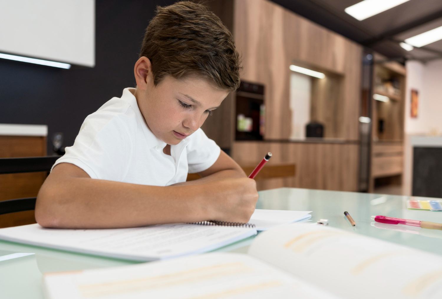 Elevii din clasele I-IV nu vor putea sa participe la olimpiadele scolare, in 2025
