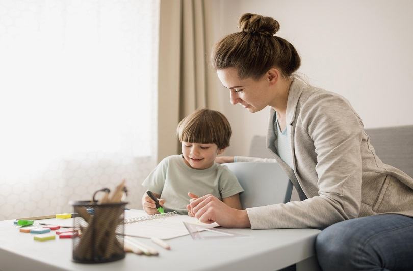 Ce este ergoterapia si cum sprijina copiii care au dificultati in dezvoltare