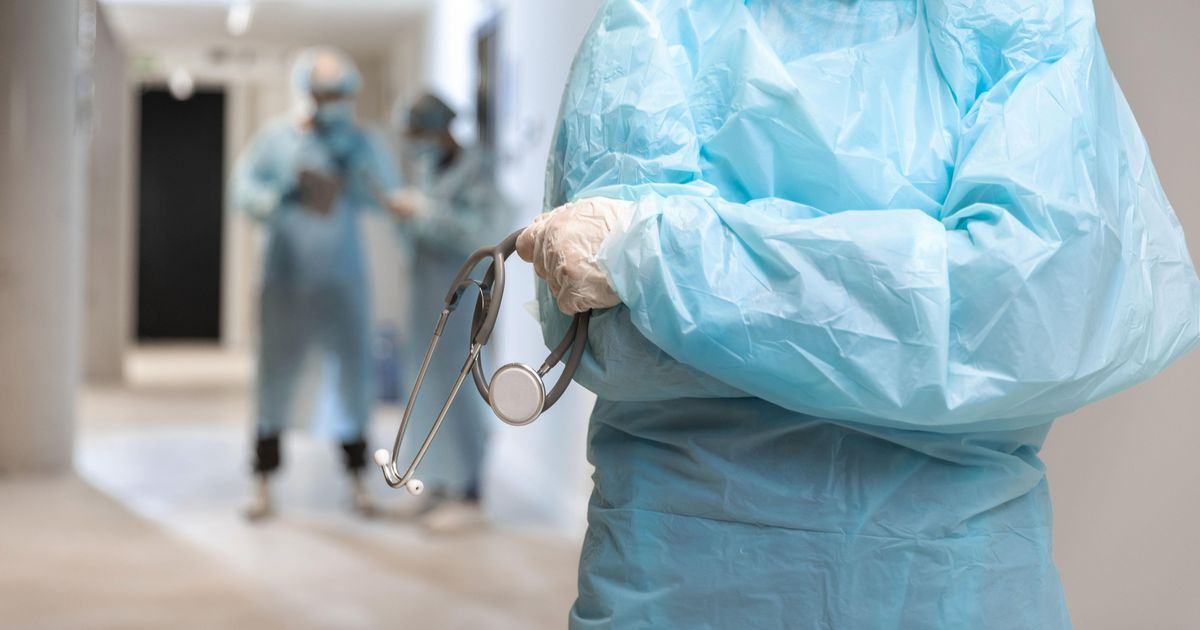 Barbatul care a murit la Spitalul Bagdasar a fost ranit in timp ce isi salva fiica. Detalii cutremuratoare