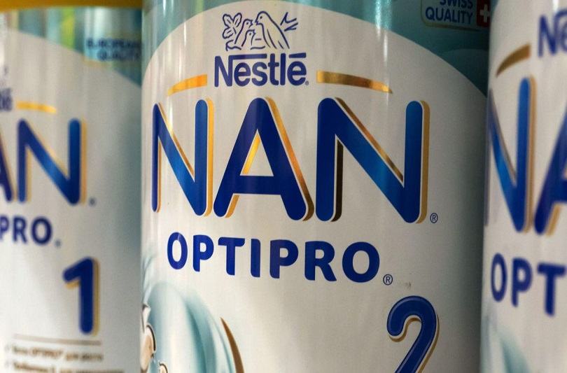 Alerta alimentara: Nestle retrage loturi de lapte praf pentru sugari din mai multe tari europene