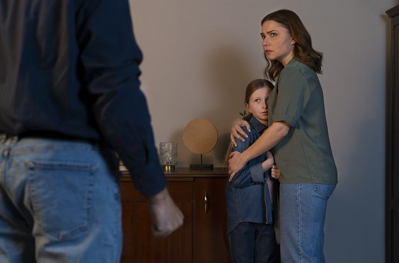 Hipervigilenta la copii: Ce o declanseaza si ce efecte are asupra dezvoltarii