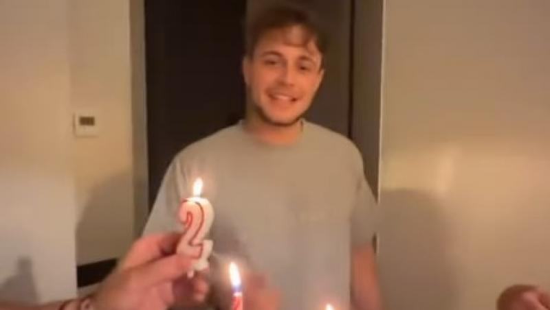 Fiul Andreei Esca, Aris, a implinit 22 de ani. Ce i-au transmis mama si sora lui: 