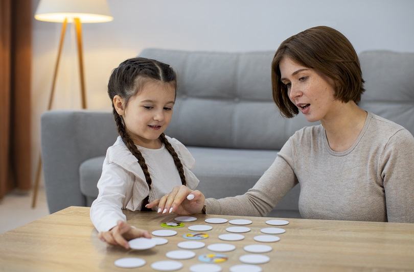 Noul trend in parenting: vouchere pentru copii care dezvolta autonomia si responsabilitatea