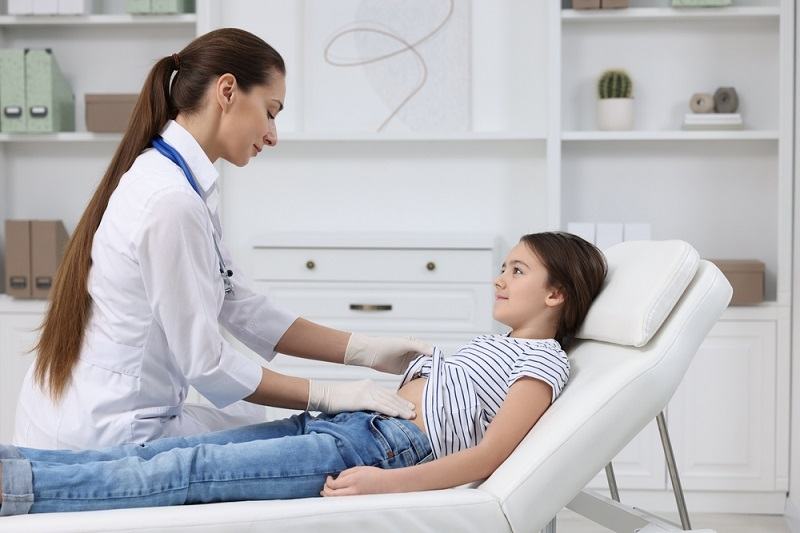 La ce sa te astepti la vizita la gastroenterologul pediatru?
