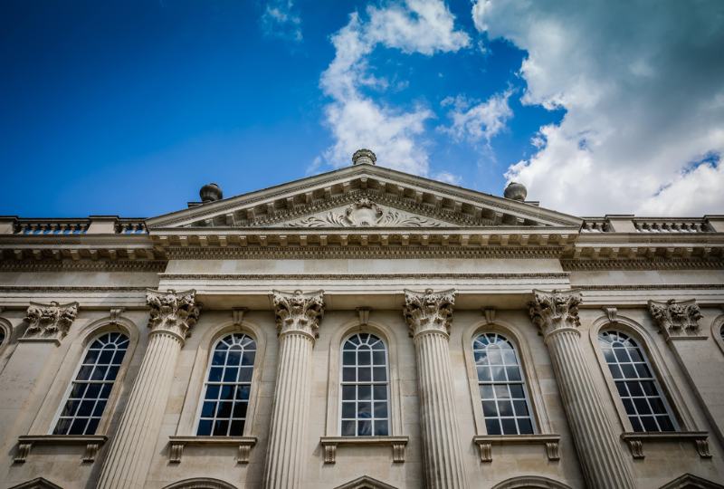 Limba romana va fi predata oficial la Cambridge, incepand cu acest an universitar!