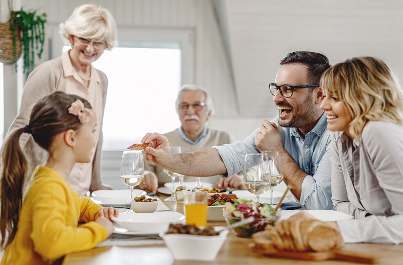Cresti un copil sanatos sau un viitor adult cu probleme alimentare?