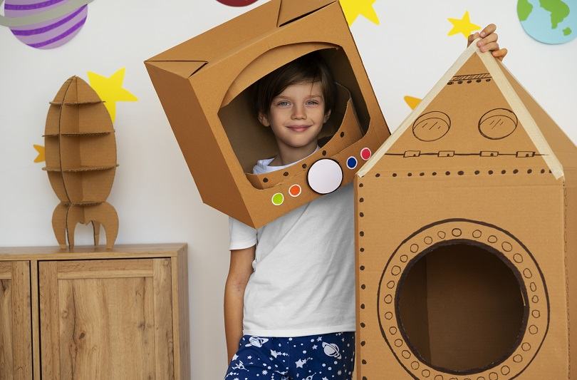 Mobilier din carton pentru camera copilului. Trendul eco-friendly care cucereste parintii in 2025
