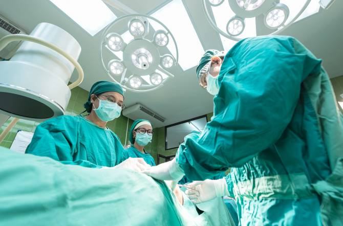 Marturii ale mamicilor operate de falsa doctorita ginecolog de la Spitalul Iflov