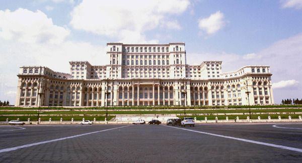 De 1 iunie, Palatul Parlamentului isi deschide portile pentru copii