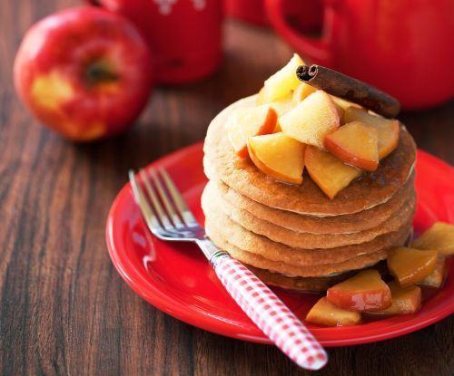 7 retete delicioase cu mere pentru aceasta toamna