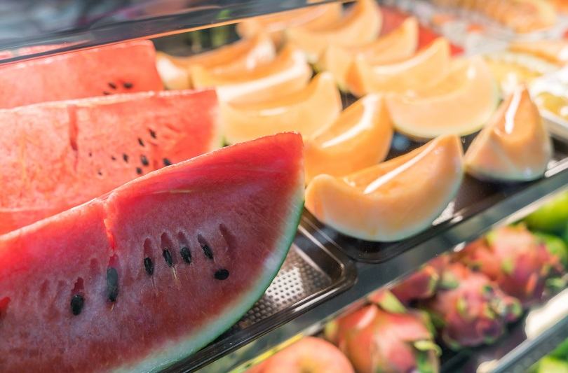 Pepenele rosu si pepenele galben – fructele verii care nu ar trebui sa lipseasca din alimentatia copiilor