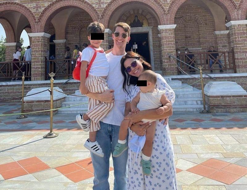 Ce se intampla cu fiul Andreei Popescu si al lui Rares Cojoc. Ioachim va fi operat inainte de inceperea scolii