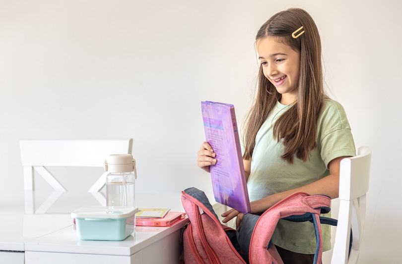 Back to school pe buget: Rechizitele preferate ale copilului tau fara stres financiar