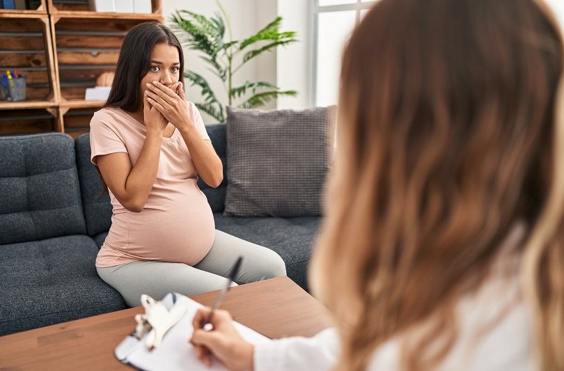 Reflux in sarcina: cauze, simptome si remedii rapide pentru arsuri la stomac