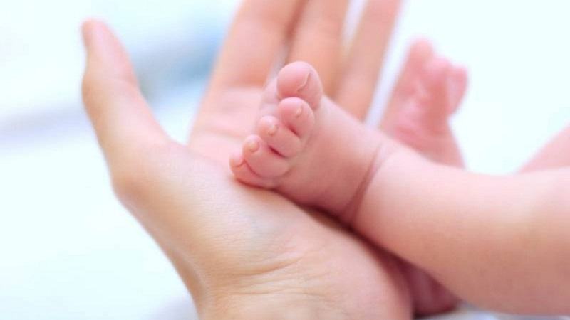 Statul rus ofera aproximativ 7.000 de dolari celor care devin pentru prima data parinti