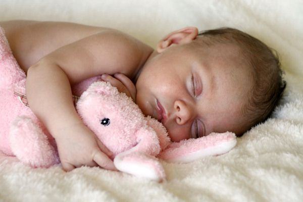 Ritmul circadian sau ceasul intern al bebelusului
