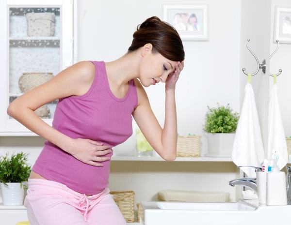 7 simptome care nu trebuie sa te sperie in primul trimestru de sarcina